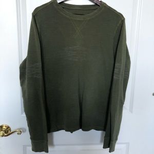 Medium long sleeve T-shirt
